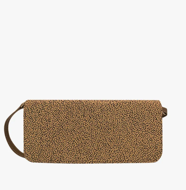 ALINA SLIM SOFT LEATHER CLUTCH