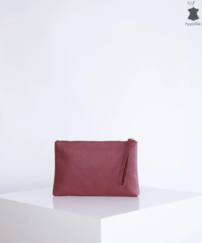 nuuwaï - Vegan Clutch - TELIA RED BERRY